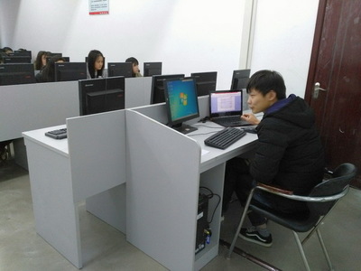 校企合作增強(qiáng)實(shí)踐教學(xué)，信息工程系動(dòng)漫設(shè)計(jì)專業(yè)積極推進(jìn)雙師授課模式